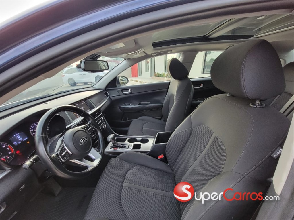 2019 Kia Optima — foto 6 / 9