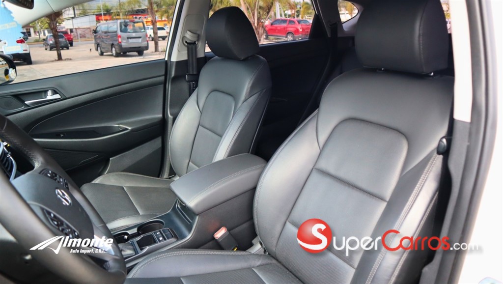 2020 Hyundai Tucson — foto 5 / 12