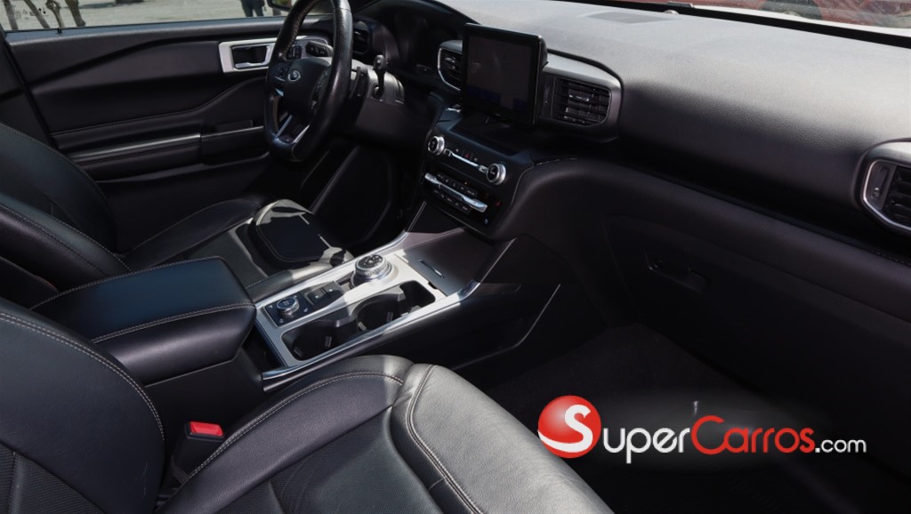 2020 Ford Explorer — foto 11 / 12