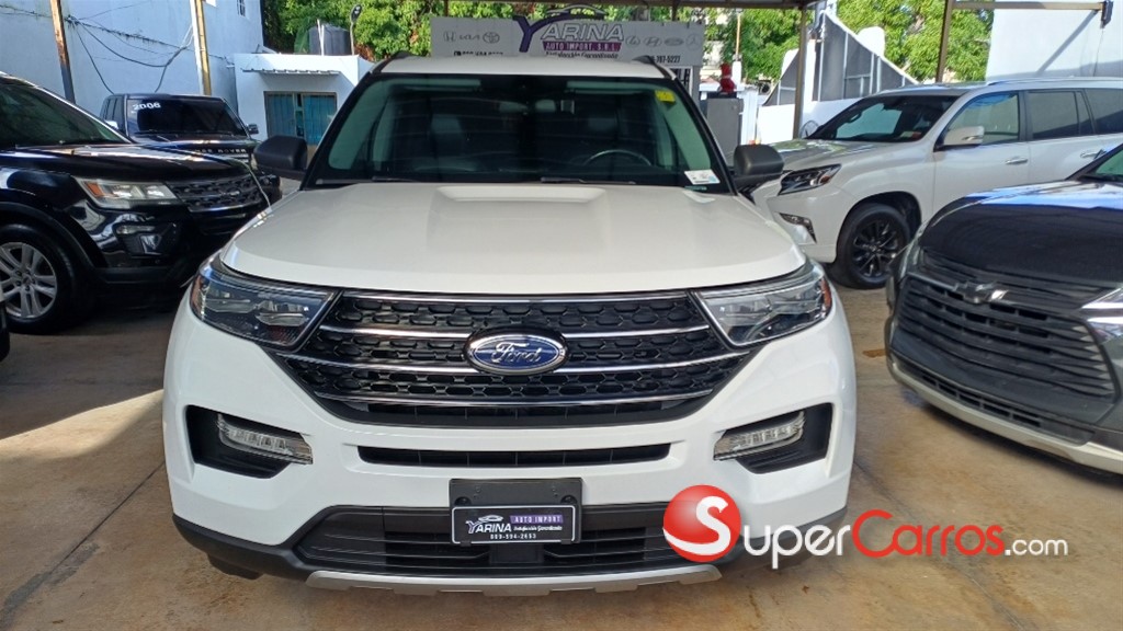 2021 Ford Explorer XLT 4WD — foto 2 / 12