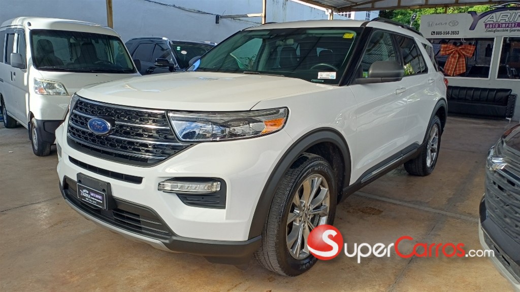 2021 Ford Explorer XLT 4WD — foto 3 / 12
