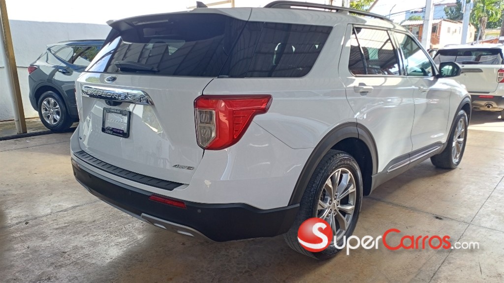 2021 Ford Explorer XLT 4WD — foto 4 / 12