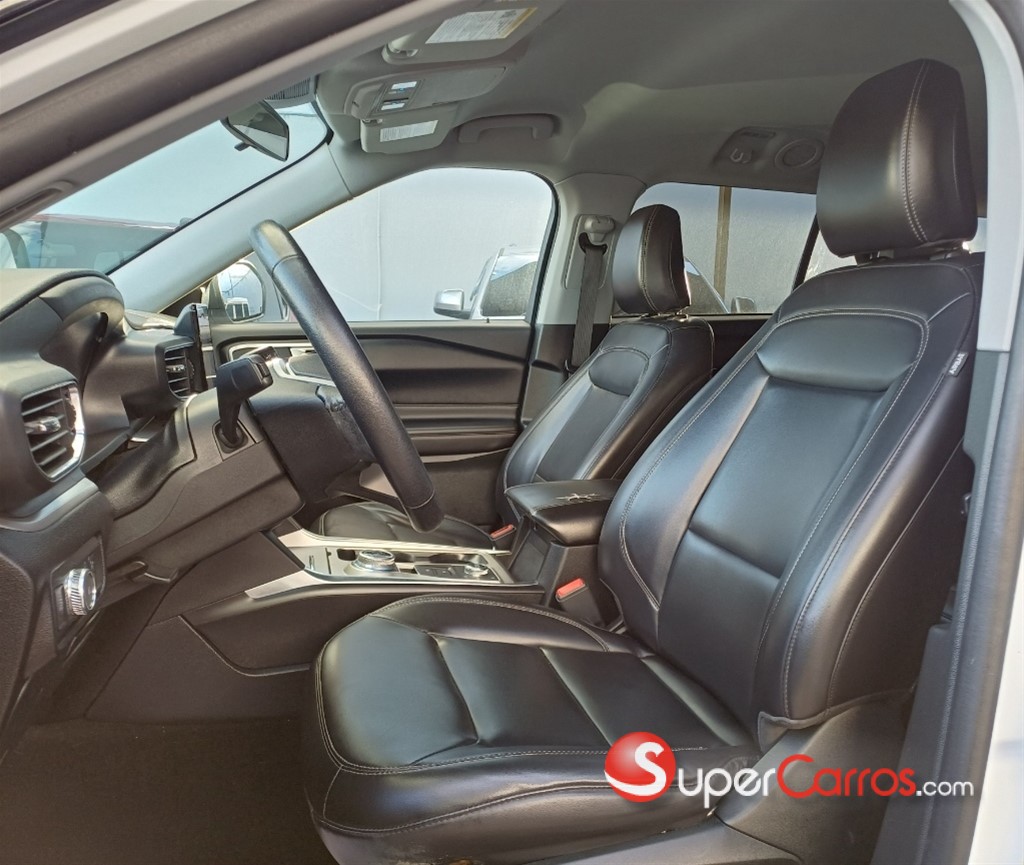 2021 Ford Explorer XLT 4WD — foto 6 / 12