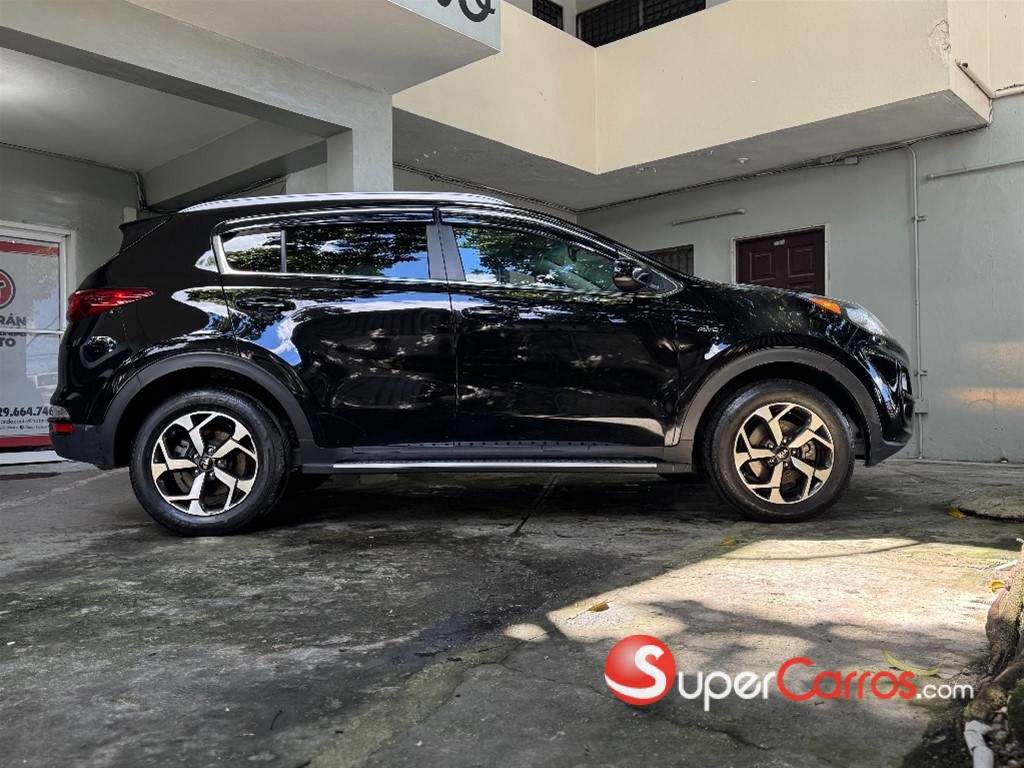 2021 Kia Sportage LX — foto 4 / 10