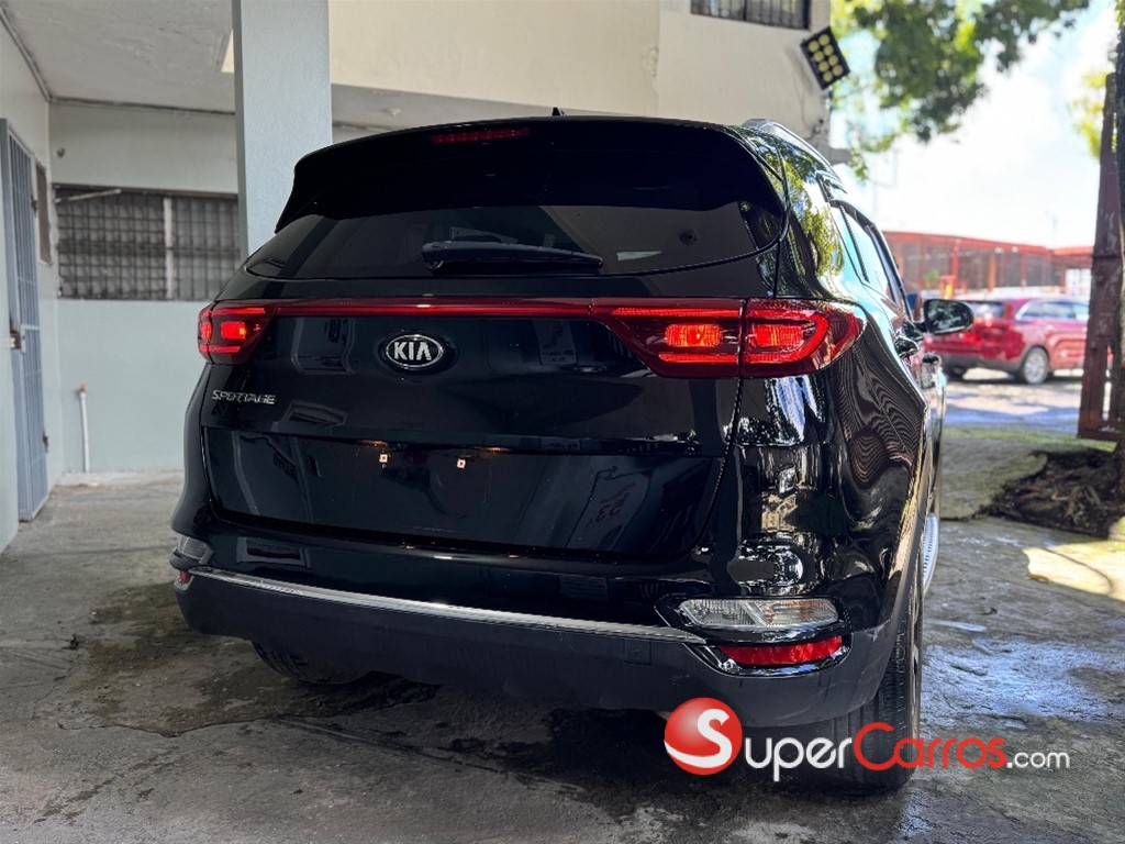 2021 Kia Sportage LX — foto 7 / 10