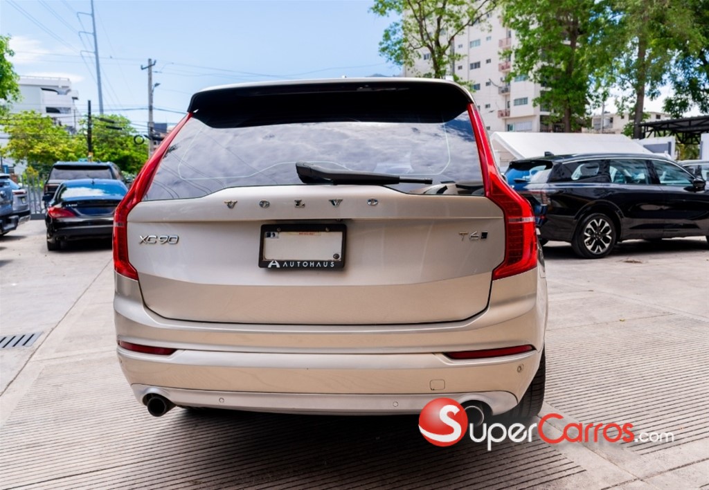 2016 Volvo XC90 Inscription T6 — foto 9 / 10