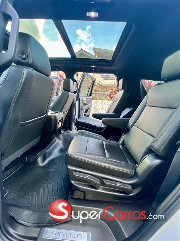 2021 Chevrolet Tahoe LT — foto 8 / 12