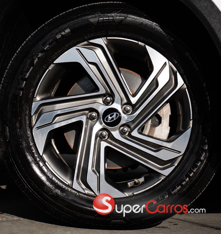 2021 Hyundai Santa Fe Sport — foto 7 / 9