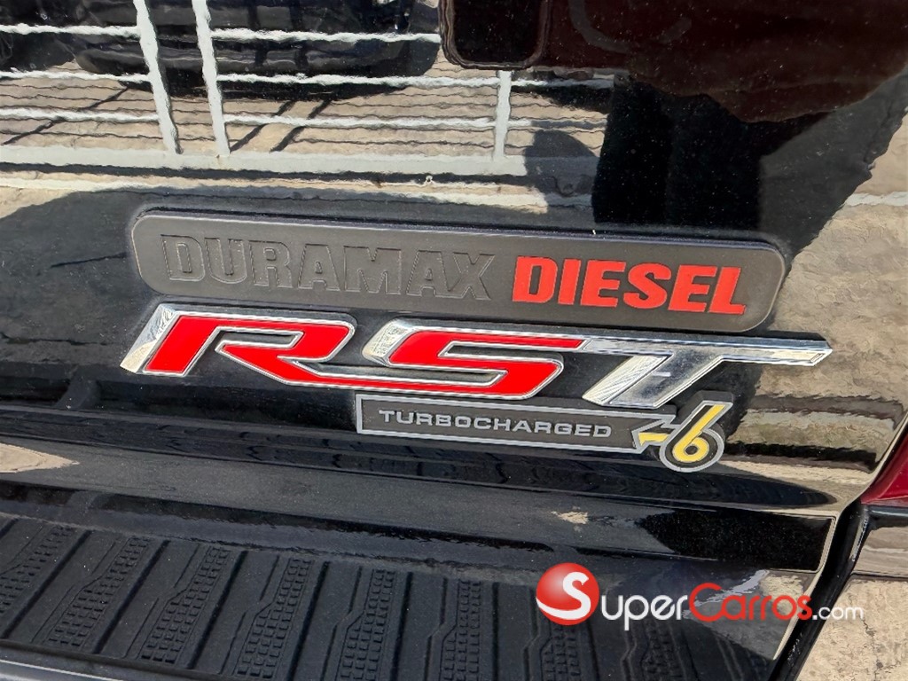 2022 Chevrolet Silverado 1500 RST — foto 2 / 12