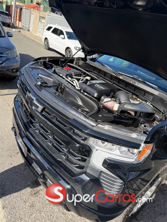 2022 Chevrolet Silverado 1500 RST — foto 9 / 12