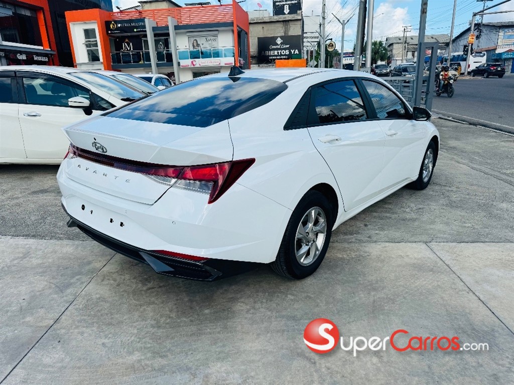 2021 Hyundai Avante LPI — foto 4 / 12
