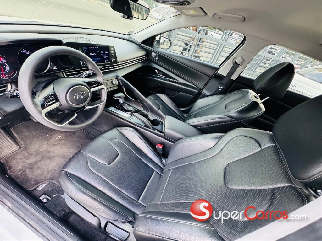 2021 Hyundai Avante LPI — foto 6 / 12