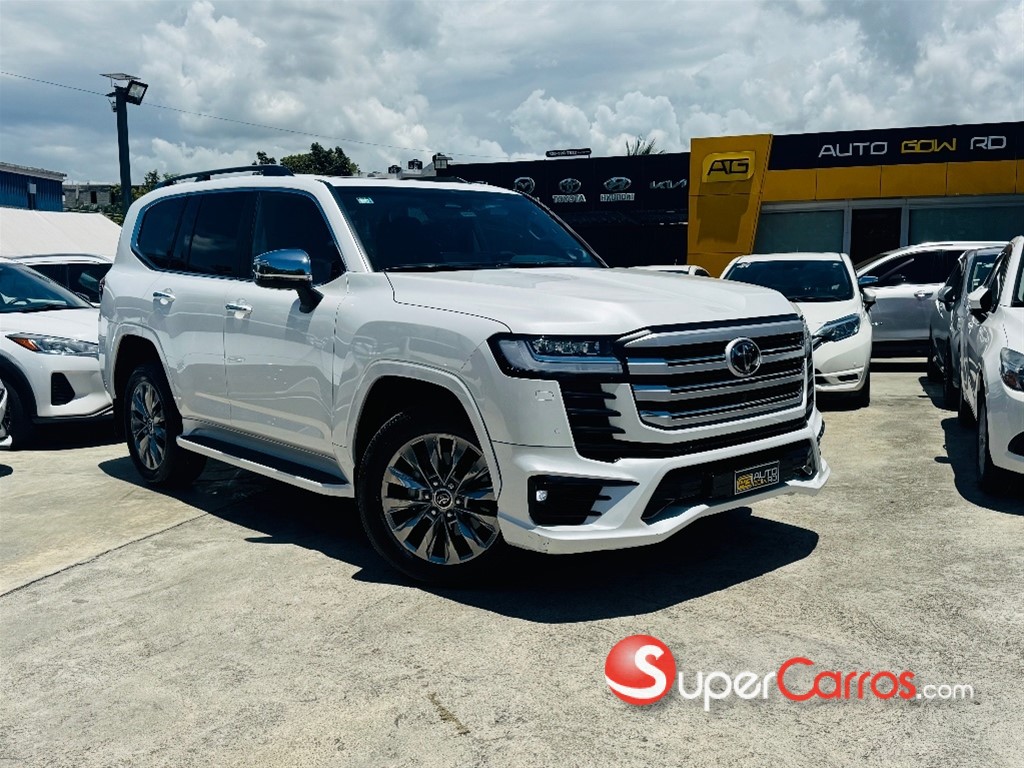 2026 Toyota Land Cruiser VXR