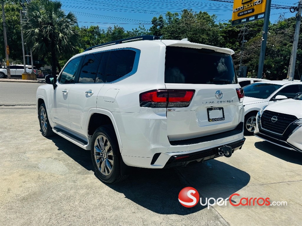 2026 Toyota Land Cruiser VXR — foto 3 / 12