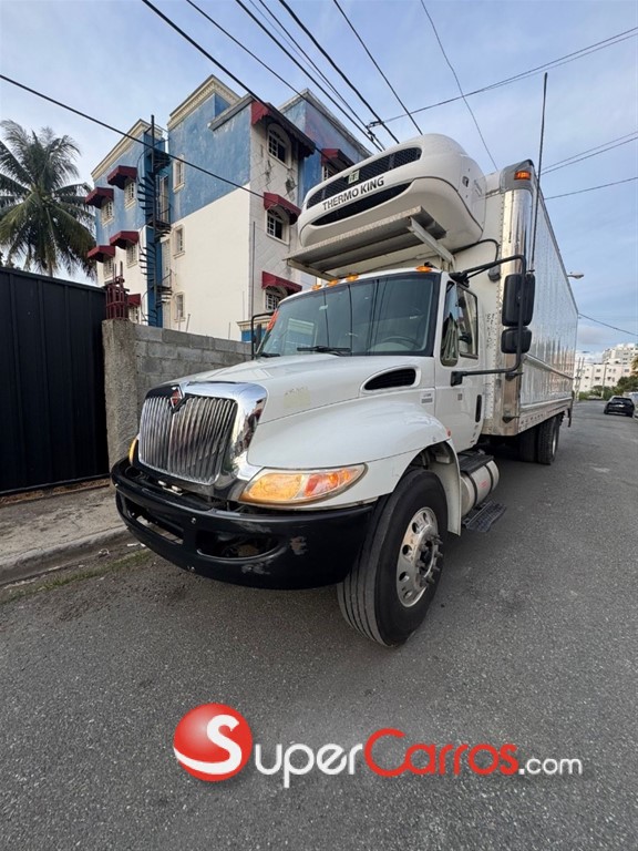 2018 International Durastar 4300 — foto 2 / 12