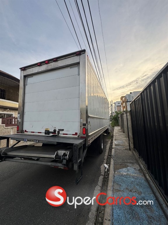 2018 International Durastar 4300 — foto 7 / 12