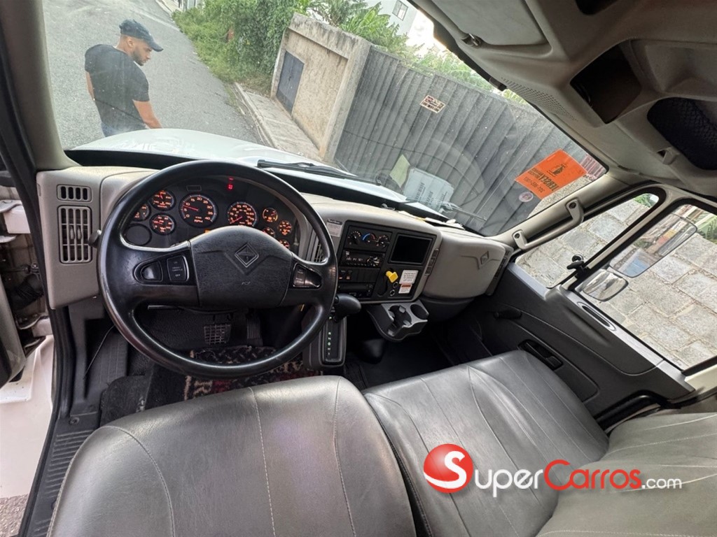 2018 International Durastar 4300 — foto 9 / 12