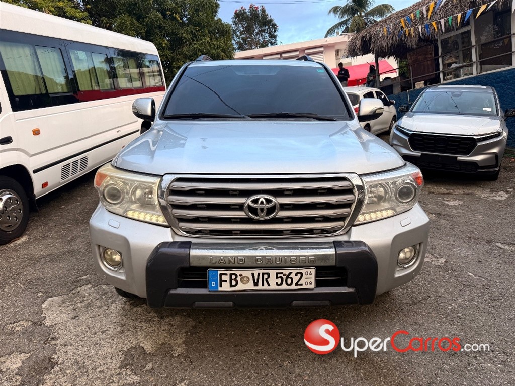 2009 Toyota Land Cruiser — foto 2 / 12