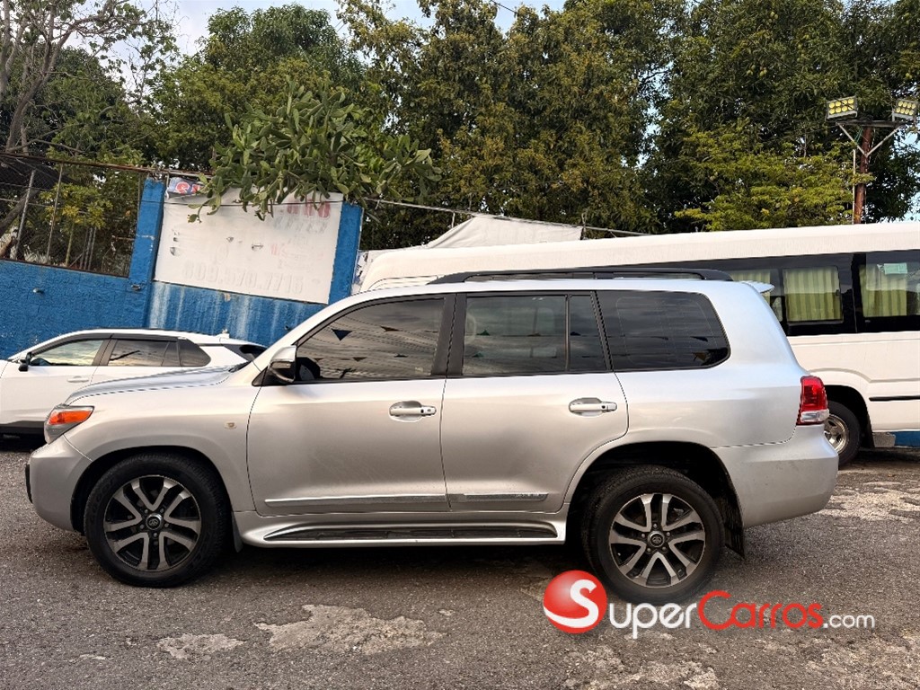 2009 Toyota Land Cruiser — foto 4 / 12