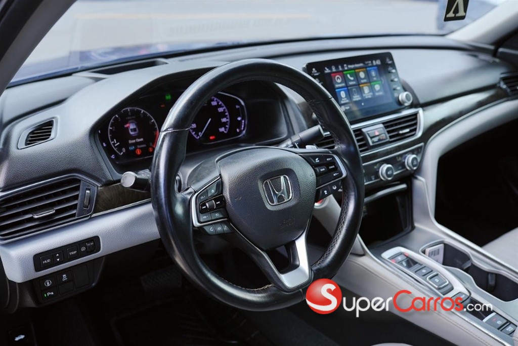 2020 Honda Accord Touring 2.0T — foto 10 / 10
