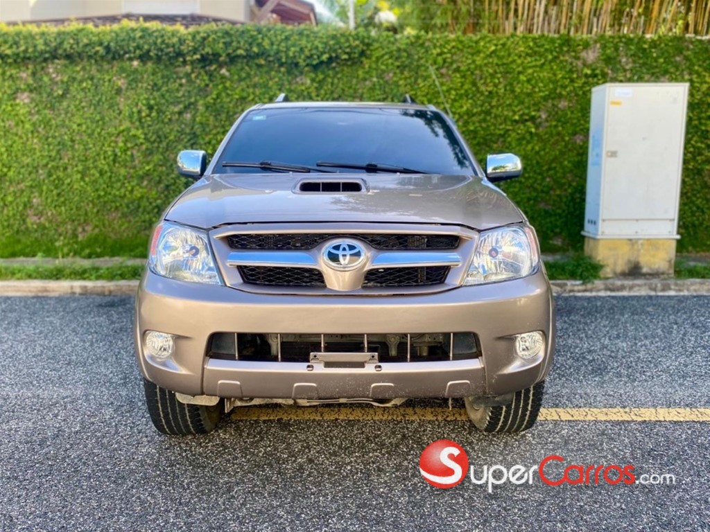 2009 Toyota Hilux — foto 2 / 9