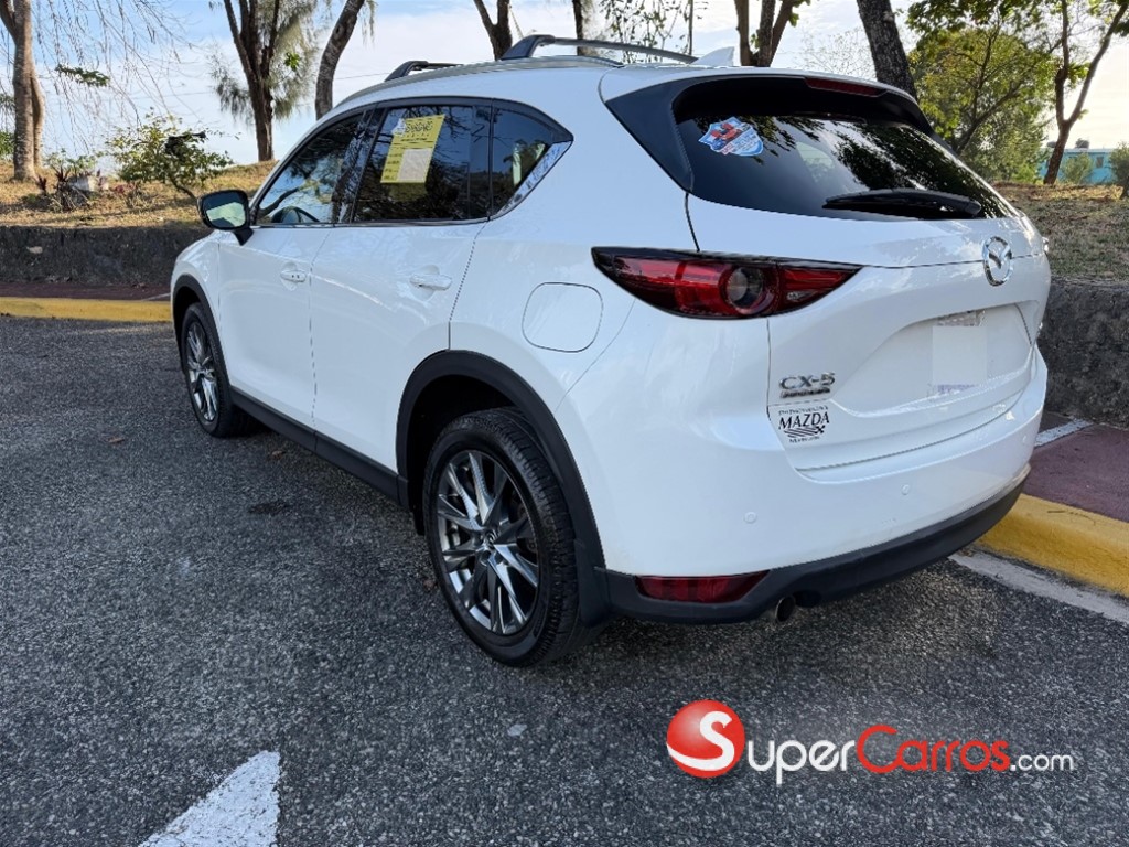 2021 Mazda CX-5 Signature — foto 7 / 12
