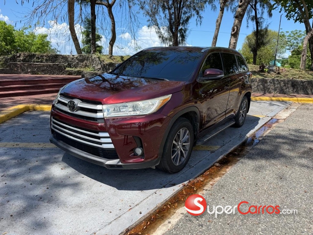 2017 Toyota Highlander XLE