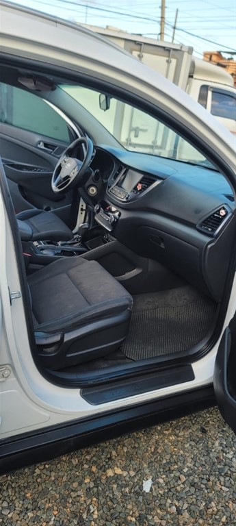 2017 Hyundai Tucson — foto 6 / 11