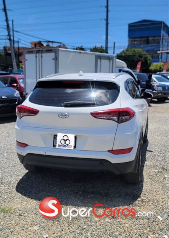 2017 Hyundai Tucson — foto 10 / 11