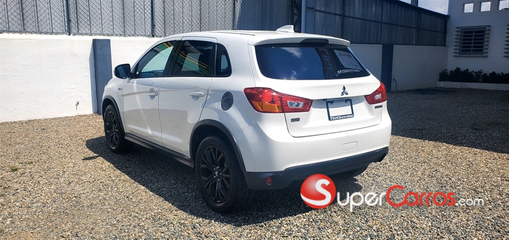 2017 Mitsubishi Motors Outlander Limited — foto 4 / 12