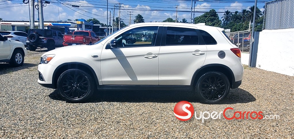 2017 Mitsubishi Motors Outlander Limited — foto 8 / 12