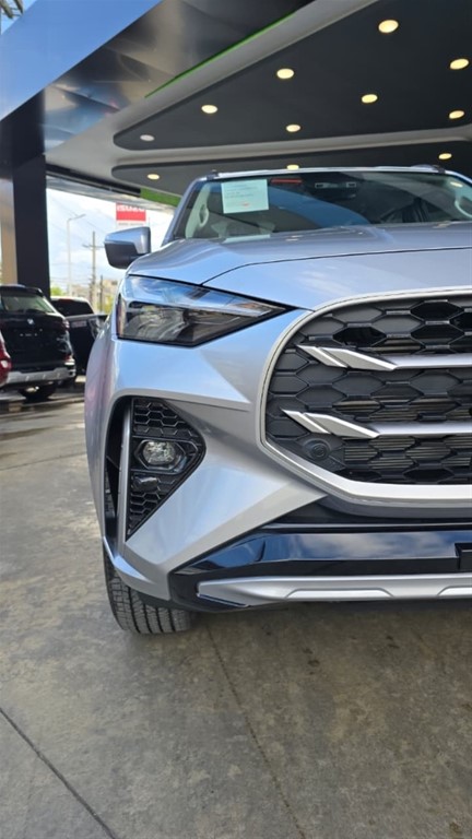 2027 Isuzu Mux — foto 3 / 12