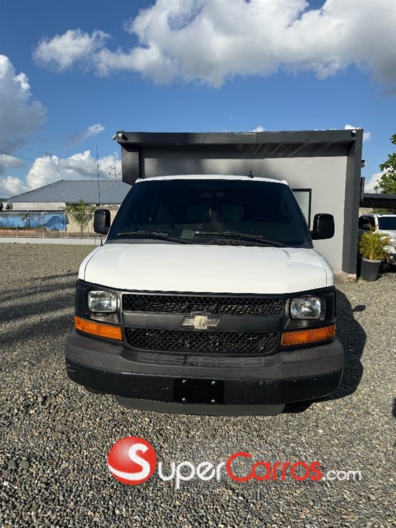 2016 Chevrolet Express G3500 — foto 2 / 11