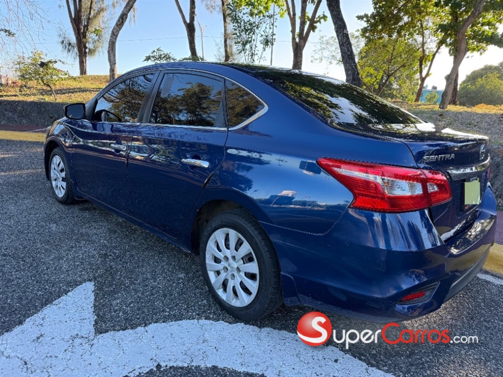 2019 Nissan Sentra S — foto 4 / 12