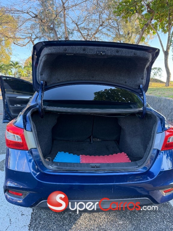 2019 Nissan Sentra S — foto 6 / 12