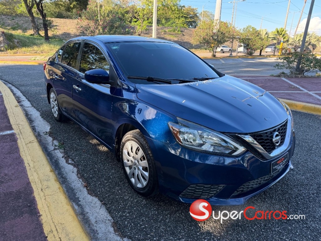 2019 Nissan Sentra S — foto 9 / 12