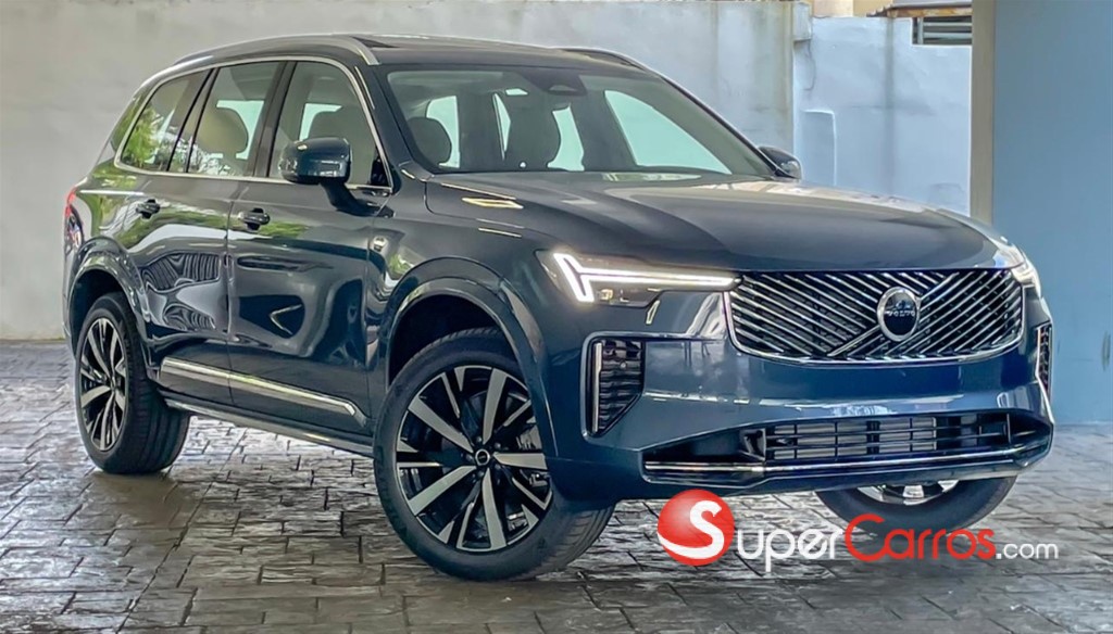 2026 Volvo XC90 T8 Excellence