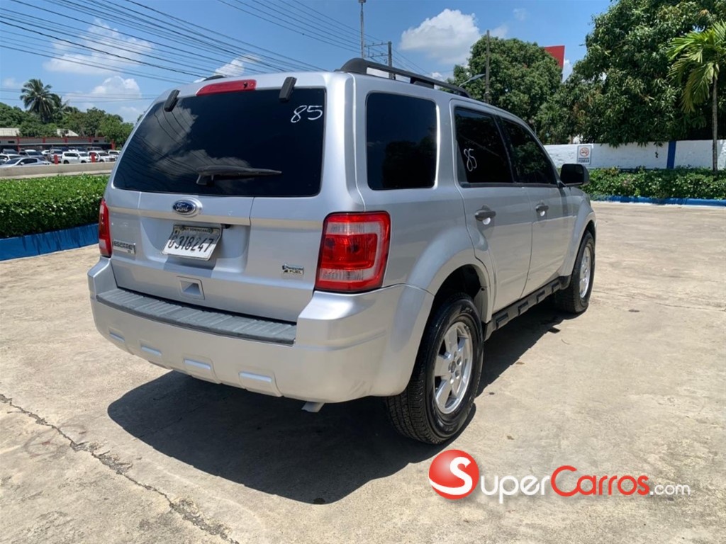 2010 Ford Escape XLT — foto 6 / 6