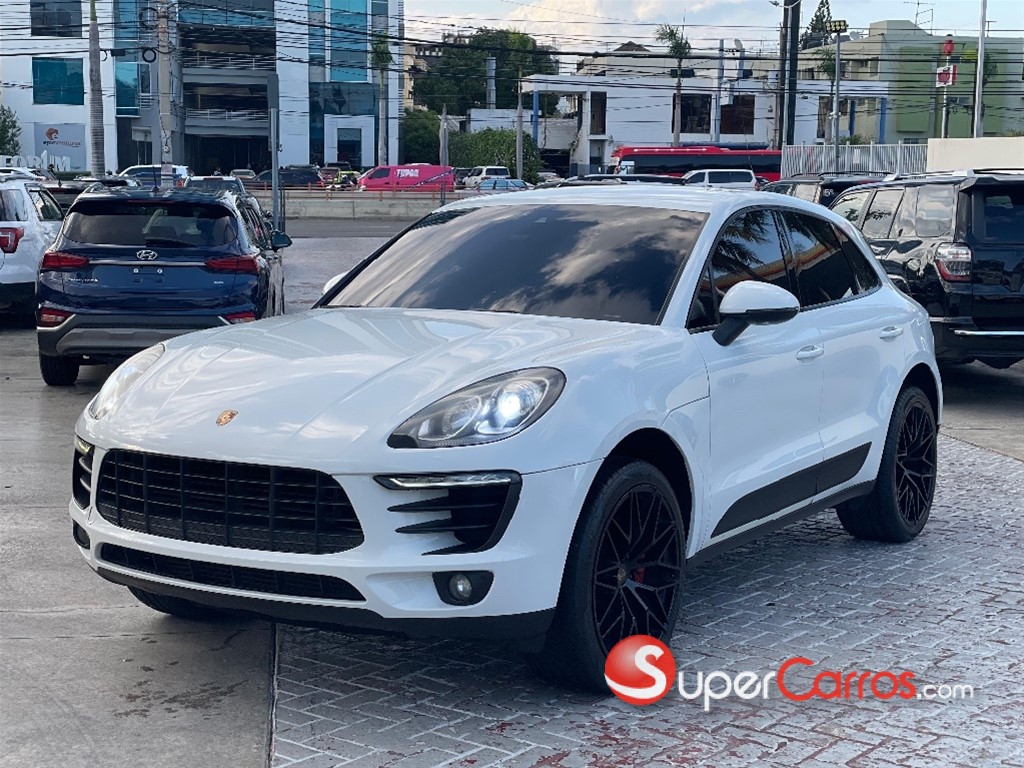 2017 Porsche Macan