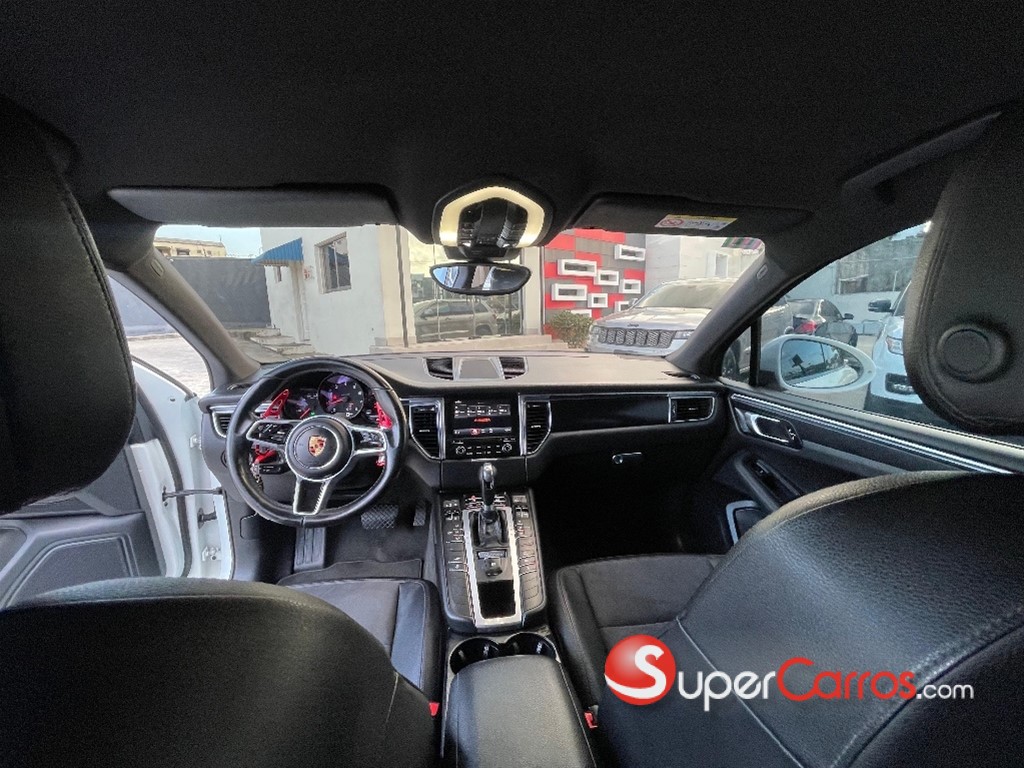 2017 Porsche Macan — foto 9 / 10