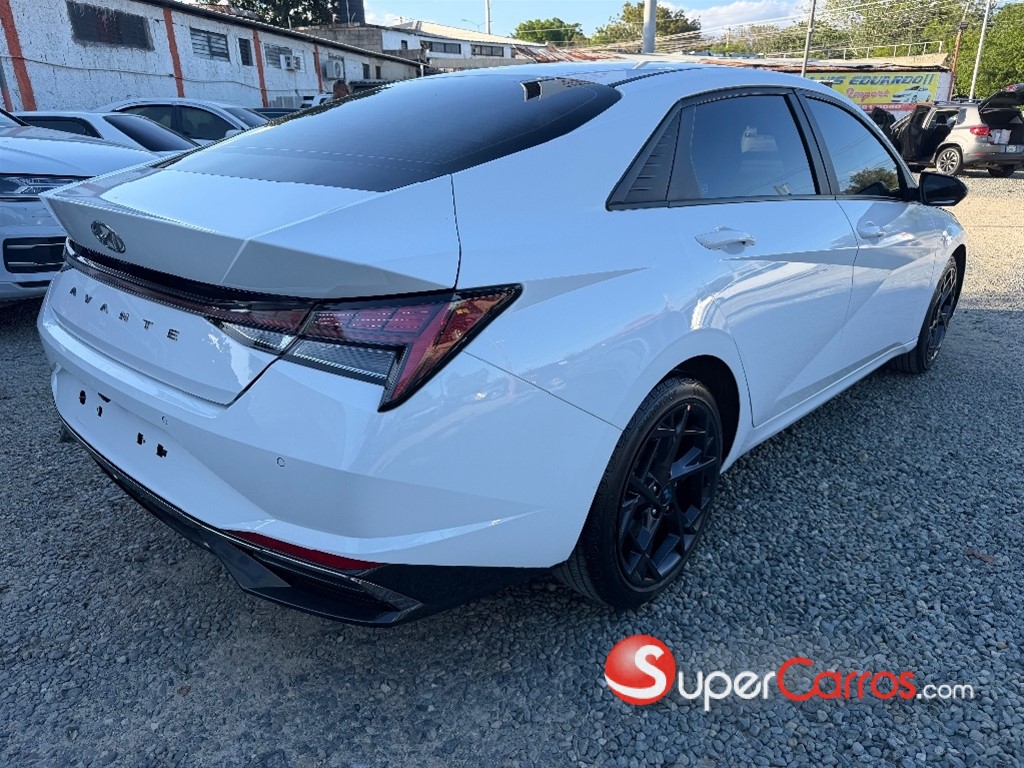 2021 Hyundai Avante — foto 6 / 8