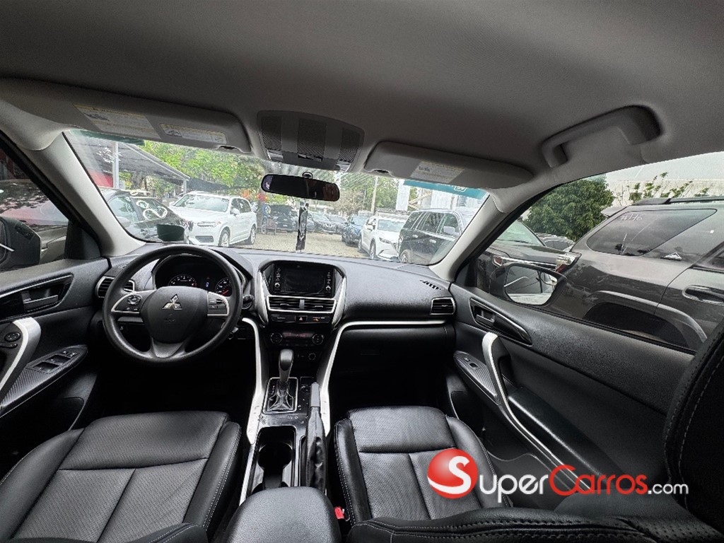 2020 Mitsubishi Motors Eclipse Cross — foto 8 / 11