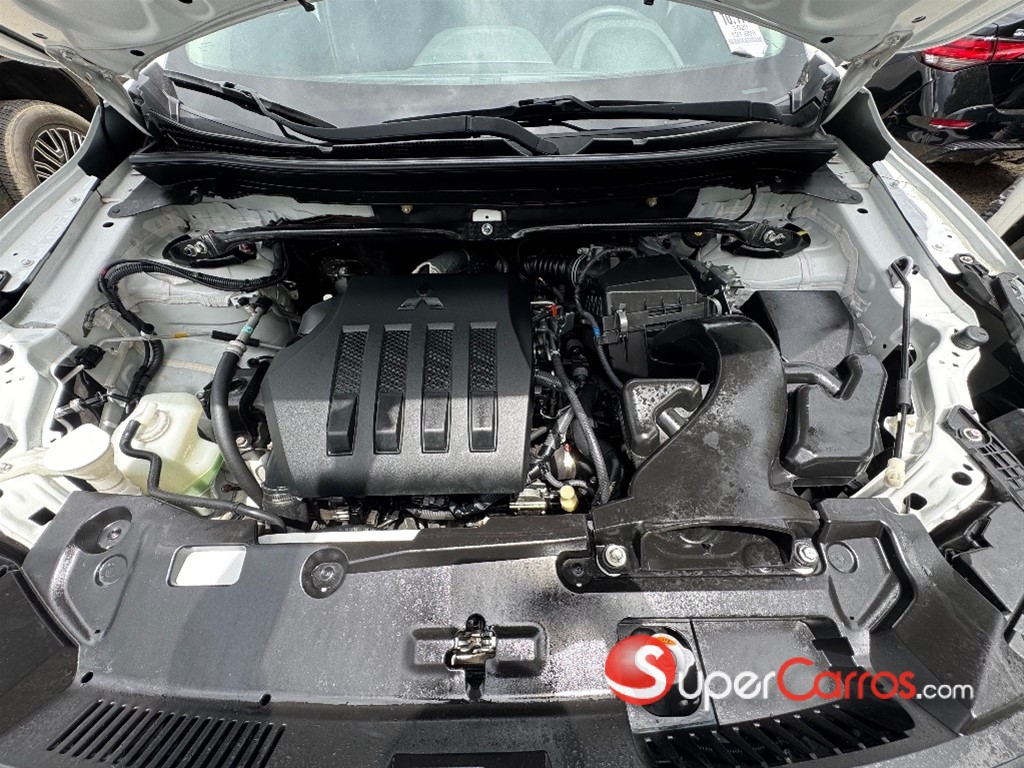 2020 Mitsubishi Motors Eclipse Cross — foto 10 / 11