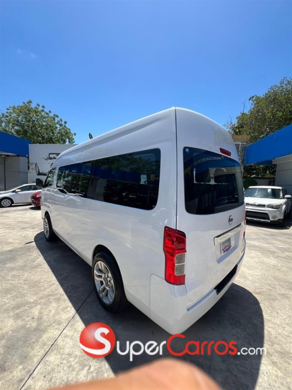 2024 Nissan Urvan — foto 4 / 12