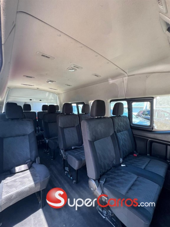 2024 Nissan Urvan — foto 7 / 12