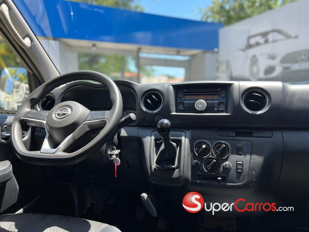 2024 Nissan Urvan — foto 9 / 12