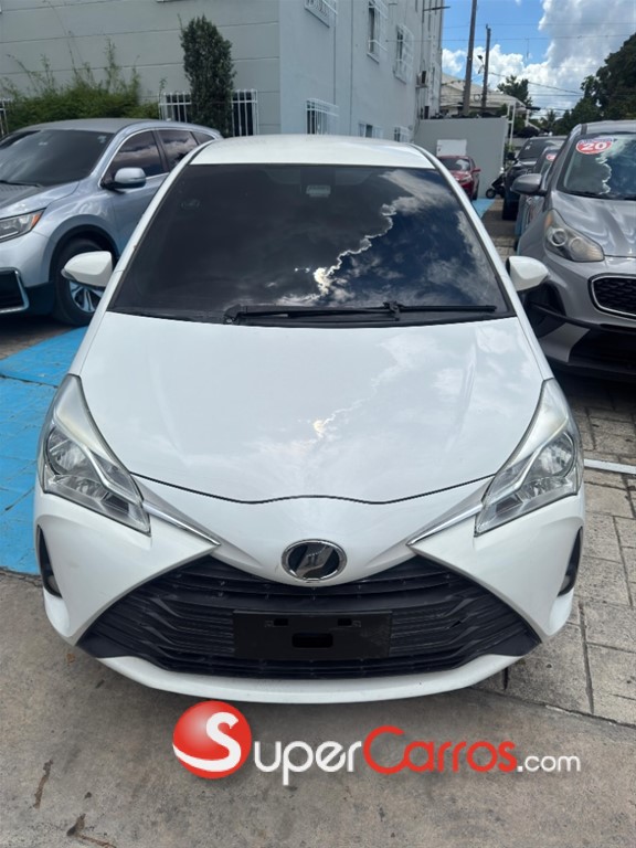 2018 Toyota VITZ — foto 2 / 11