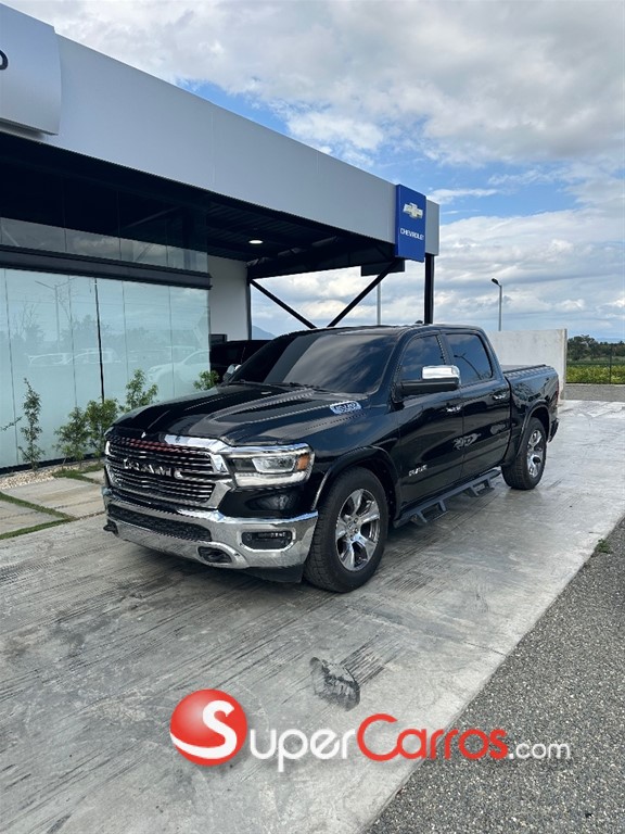 2019 Ram 1500 Laramie Crew Cab