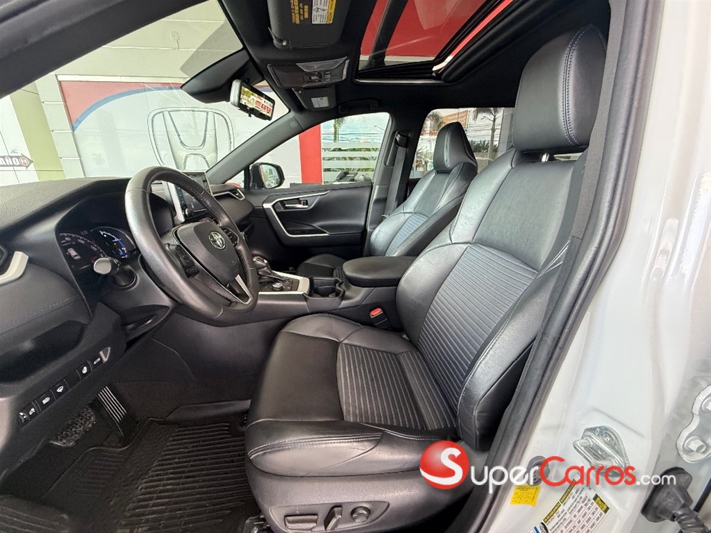 2019 Toyota RAV4 XSE Hybrid — foto 7 / 11