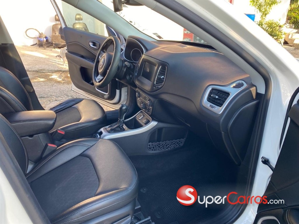 2019 Jeep Compass — foto 5 / 12
